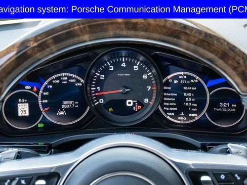 Used 2019 Porsche Cayenne AWD/4WD image 4