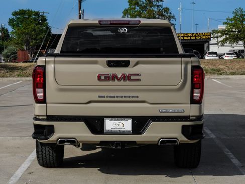 Used 2022 GMC Sierra 1500 Elevation AWD/4WD image 9