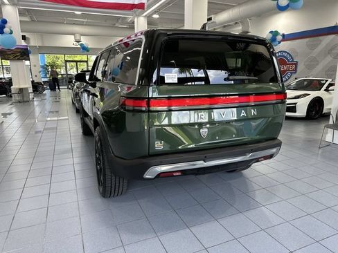 Used 2023 Rivian R1S Adventure Quad AWD/4WD image 32
