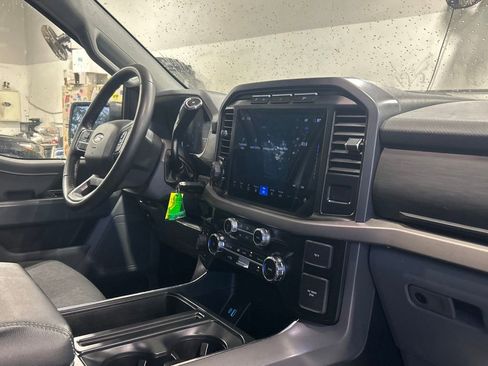 Certified 2024 Ford F150 XLT w/ Mobile Office Package image 32
