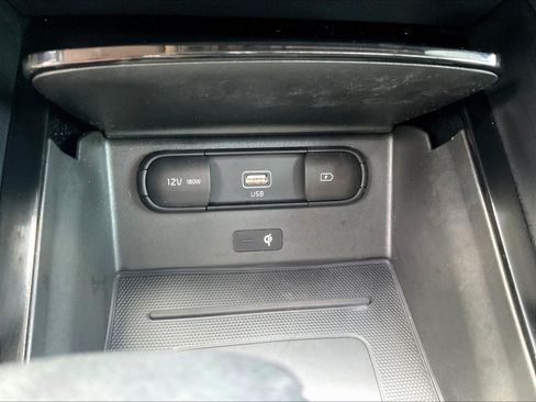 Used 2022 Kia Telluride S AWD/4WD image 16