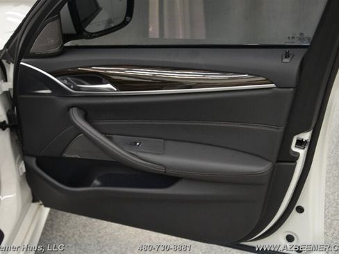 Used 2023 BMW 530e w/ M Sport Package RWD image 45
