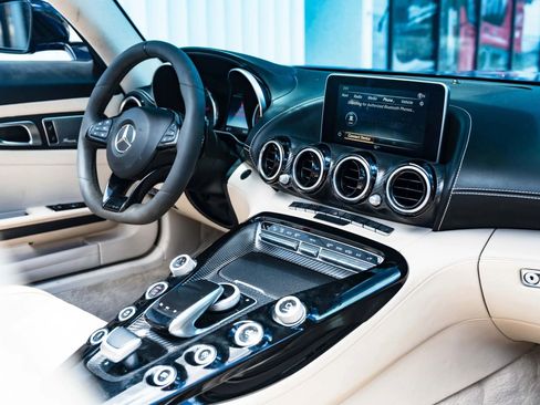 Used 2018 Mercedes-Benz AMG GT C image 20