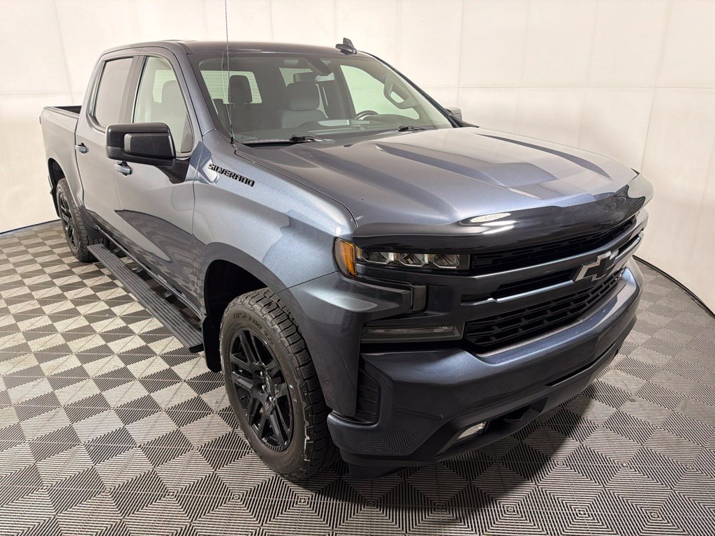 Used 2022 Chevrolet Silverado 1500 RST w/ LPO, Blackout Package AWD/4WD image 1