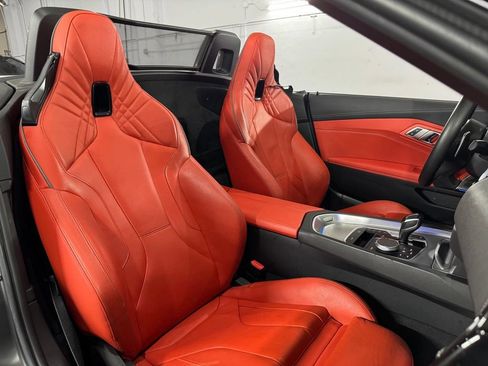 Used 2020 BMW Z4 M40i w/ Executive Package RWD image 44