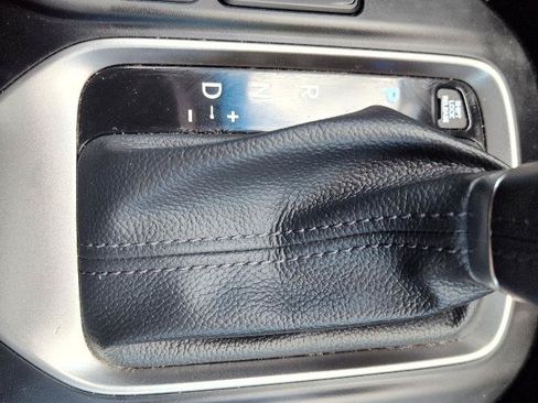 Used 2017 Hyundai Santa Fe FWD w/ Cargo Package image 27
