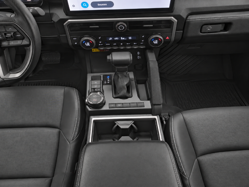 Certified 2025 Toyota 4Runner Limited AWD/4WD image 14