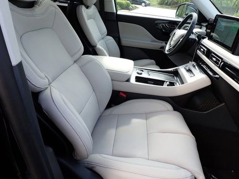 New 2025 Lincoln Aviator Reserve w/ Equipment Group 201A image 11