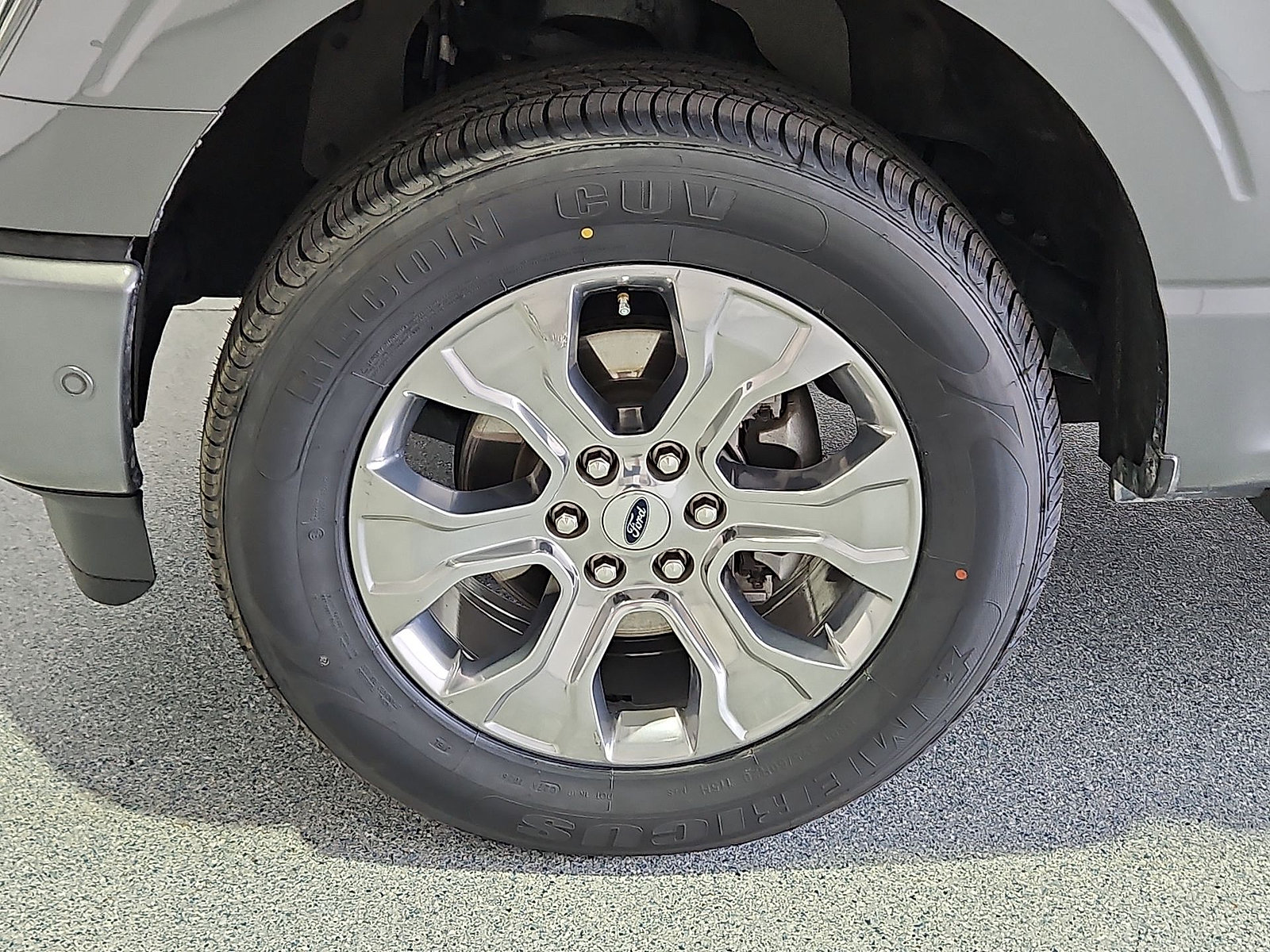 Used 2022 Ford F150 Platinum w/ Equipment Group 701A High AWD/4WD image 11