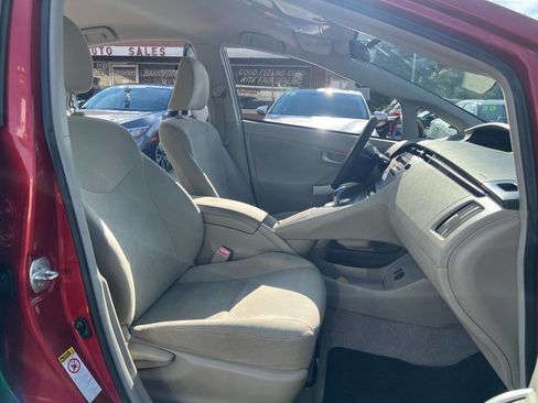 Used 2011 Toyota Prius One image 15