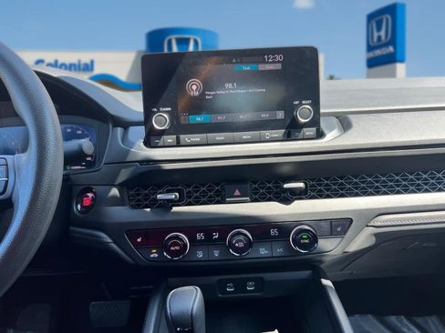 Used 2023 Honda Accord EX image 26