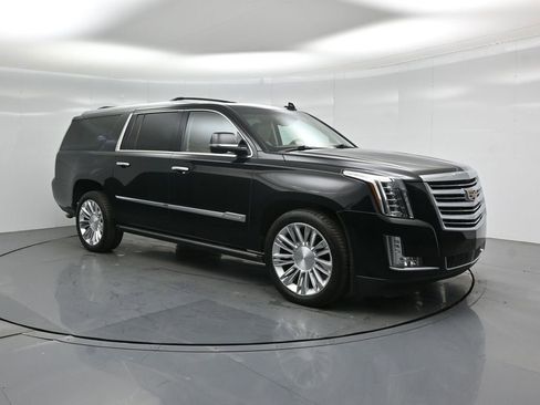Used 2016 Cadillac Escalade ESV Platinum image 56