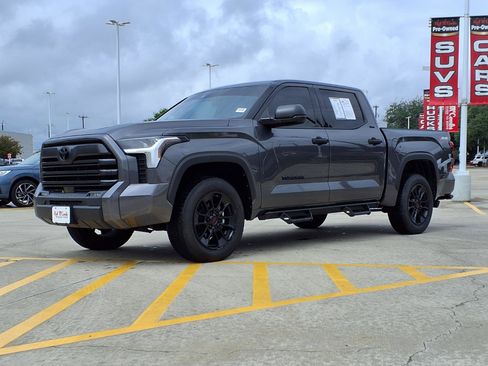 Used 2023 Toyota Tundra SR5 AWD/4WD image 1