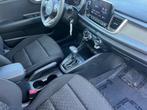 Used 2022 Kia Rio S FWD image 15