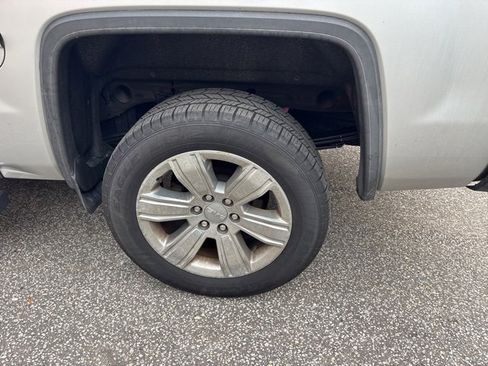 Used 2018 GMC Sierra 1500 SLT image 8