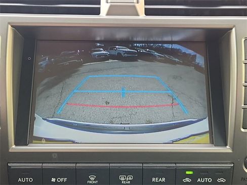 Used 2017 Lexus GX 460 Premium w/ Premium Package image 15