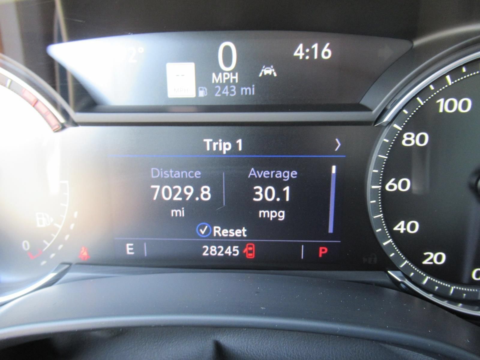 Used 2023 Cadillac CT4 Luxury w/ Sun And Sound Package RWD image 28
