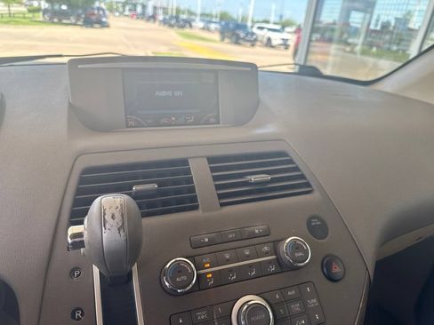 Used 2009 Nissan Quest SL w/ Leather Pkg FWD image 18