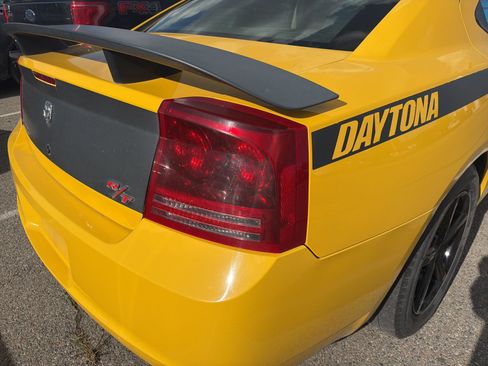 Used 2006 Dodge Charger R/T RWD image 8
