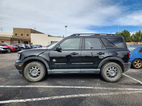 Used 2023 Ford Bronco Sport Outer Banks image 4