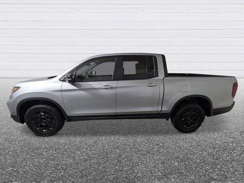New 2025 Honda Ridgeline TrailSport+ image 2