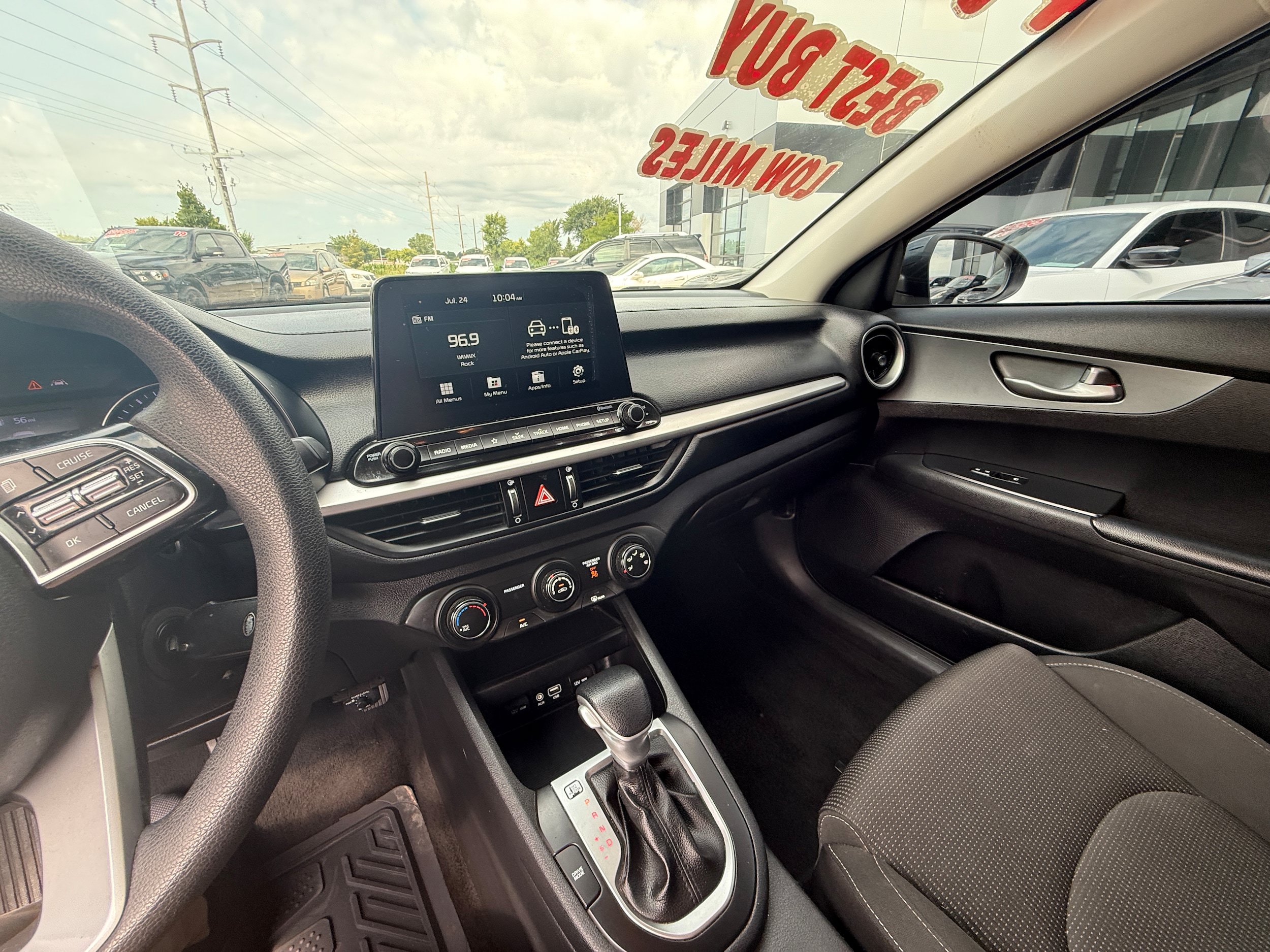 Used 2021 Kia Forte LXS FWD image 11