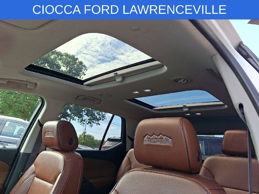 Used 2018 Chevrolet Traverse High Country AWD/4WD image 17