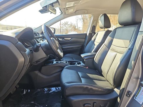 Certified 2022 Nissan Rogue Sport SL image 13