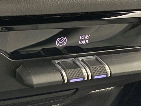 Used 2022 RAM 2500 Big Horn image 26