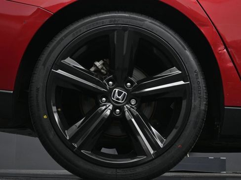 Used 2023 Honda Accord Sport image 12