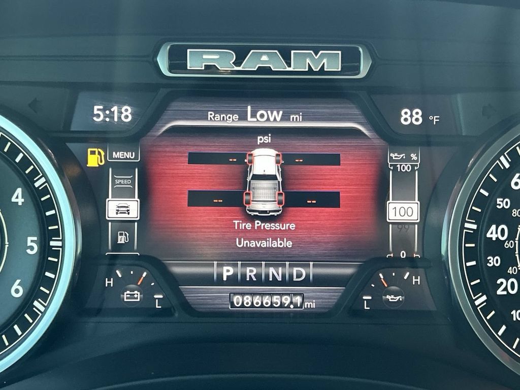 Used 2022 RAM 1500 Laramie w/ Sport Appearance Package AWD/4WD image 10