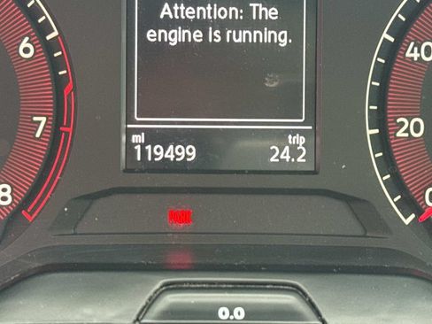 Used 2020 Volkswagen Jetta SE FWD image 28