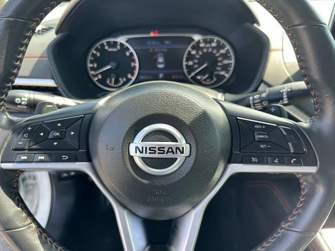 Used 2022 Nissan Altima 2.5 SR FWD image 21