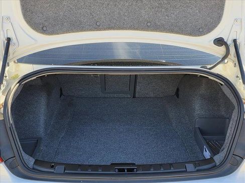 Used 2010 BMW M3 Coupe image 24