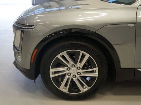 Certified 2024 Cadillac Lyriq Tech w/ Driver Assist Package AWD/4WD image 9