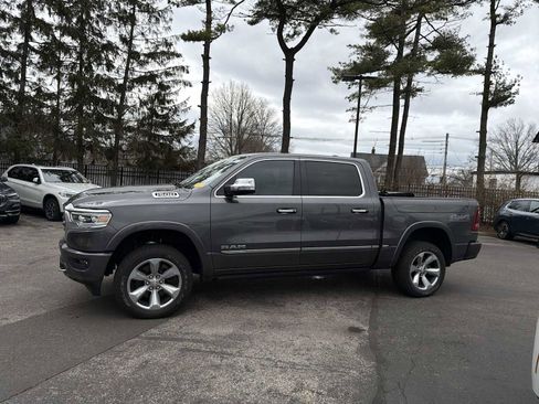 Used 2022 RAM 1500 Limited image 3