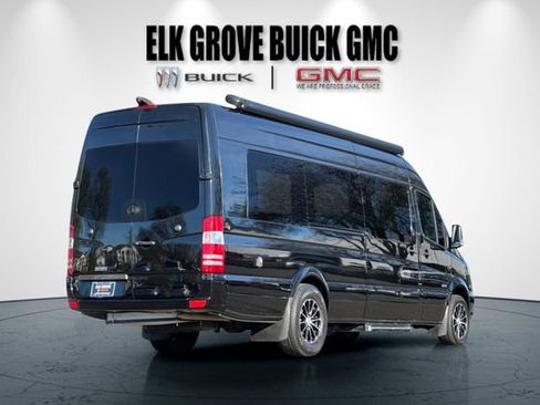 Used 2016 Mercedes-Benz Sprinter 3500 image 4