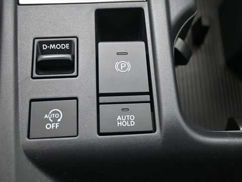 New 2026 Nissan Sentra SR w/ Floor Mat Package image 31