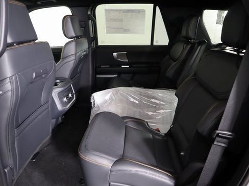 New 2025 Ford Expedition Tremor image 17