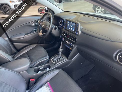 Used 2021 Hyundai Kona Limited w/ Cargo Package AWD/4WD image 18