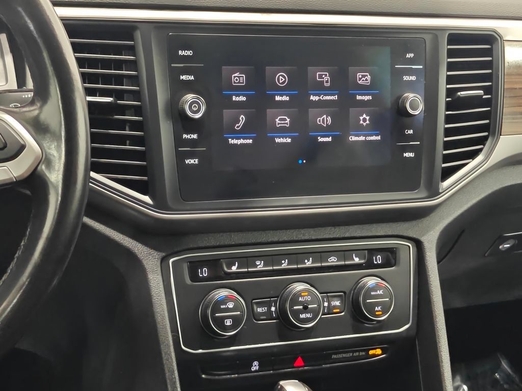 Used 2021 Volkswagen Atlas SE AWD/4WD image 6