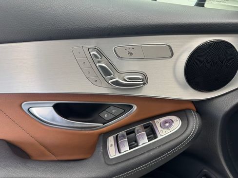 Used 2021 Mercedes-Benz GLC 300 4MATIC Coupe image 36