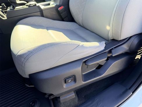 Certified 2024 Toyota Tacoma SR5 image 18