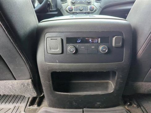 Used 2018 Chevrolet Tahoe LT RWD image 23