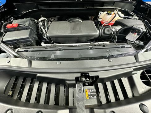 Used 2025 GMC Yukon AT4 Ultimate w/ LPO, Illumination Package image 38