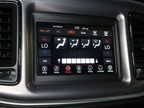 Used 2022 Dodge Challenger GT AWD/4WD image 29