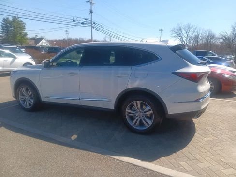 Used 2024 Acura MDX SH-AWD image 3