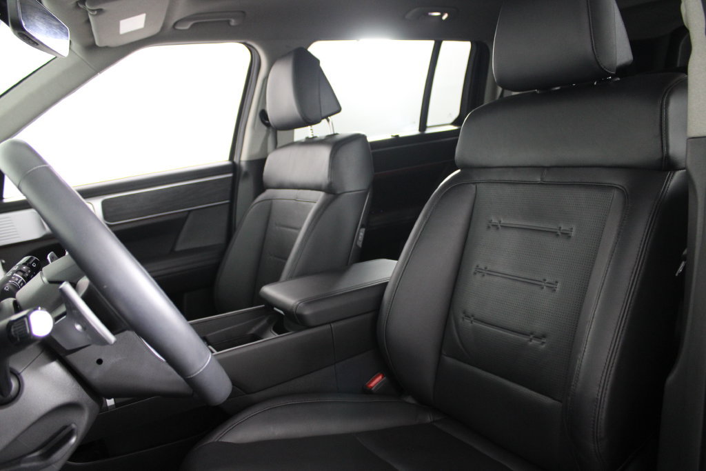 Certified 2024 Hyundai Santa Fe Limited FWD image 20