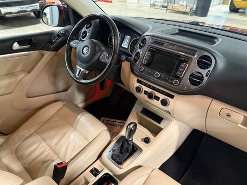 Used 2013 Volkswagen Tiguan SEL image 13