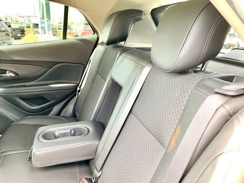 Used 2021 Buick Encore Preferred w/ Safety Package AWD/4WD image 13